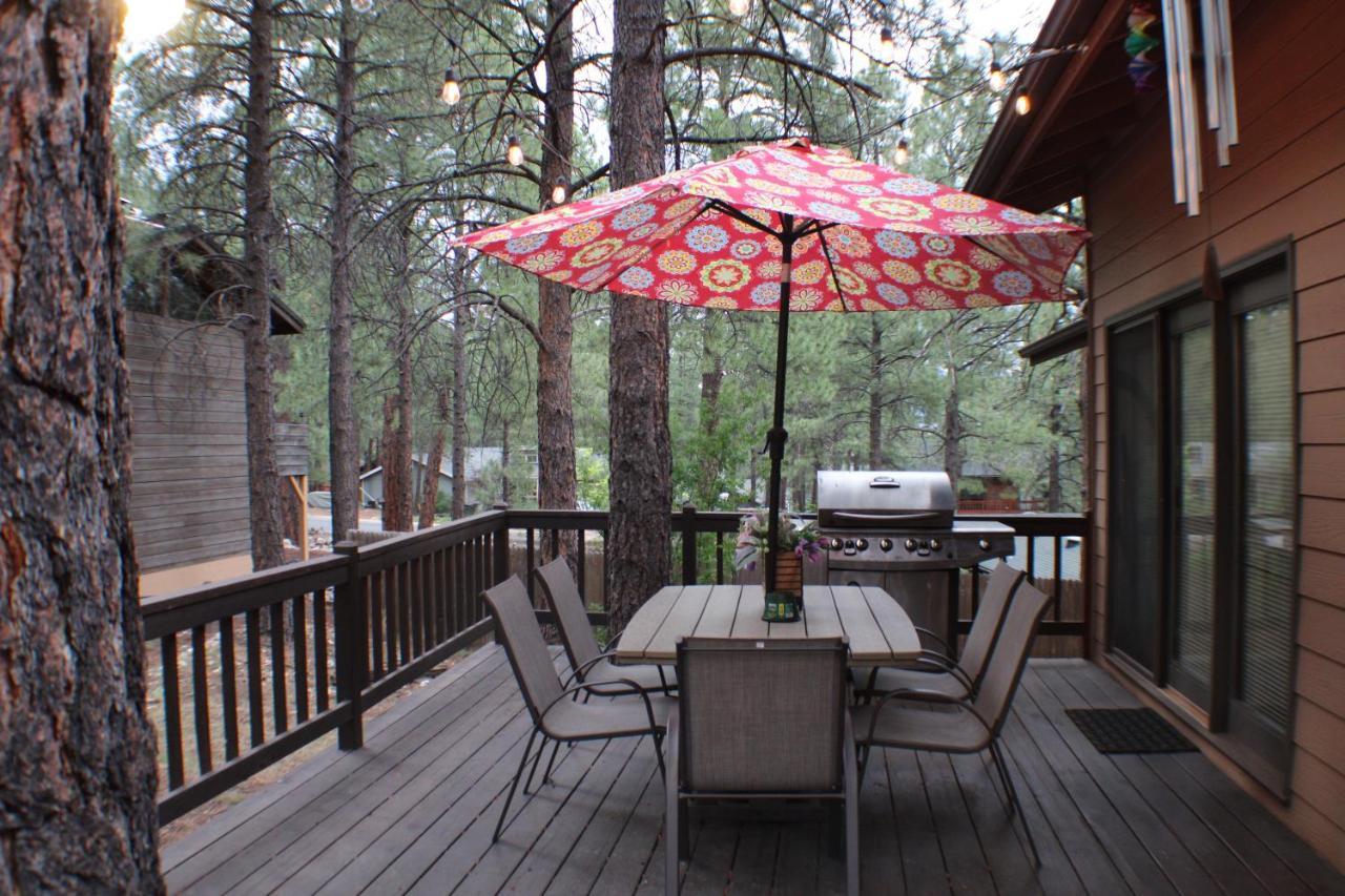 Kathys Cabin, King Bed, Hot Tub, Near-Nau & Downtown Attractions, Perfect Year-Round Mountain Getaway Flagstaff Zewnętrze zdjęcie