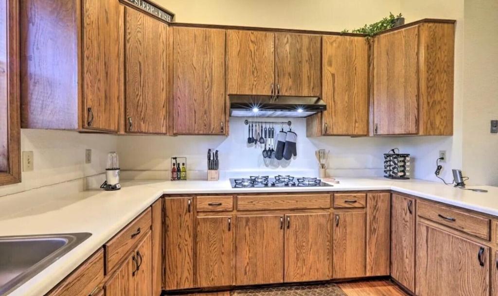 Kathys Cabin, King Bed, Hot Tub, Near-Nau & Downtown Attractions, Perfect Year-Round Mountain Getaway Flagstaff Zewnętrze zdjęcie