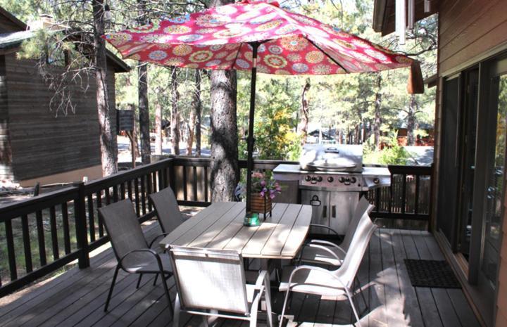 Kathys Cabin, King Bed, Hot Tub, Near-Nau & Downtown Attractions, Perfect Year-Round Mountain Getaway Flagstaff Zewnętrze zdjęcie